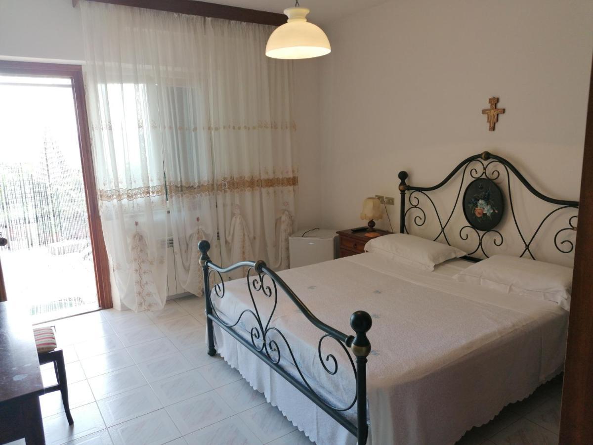 Camere Da Anna Maria Assisi Oda fotoğraf